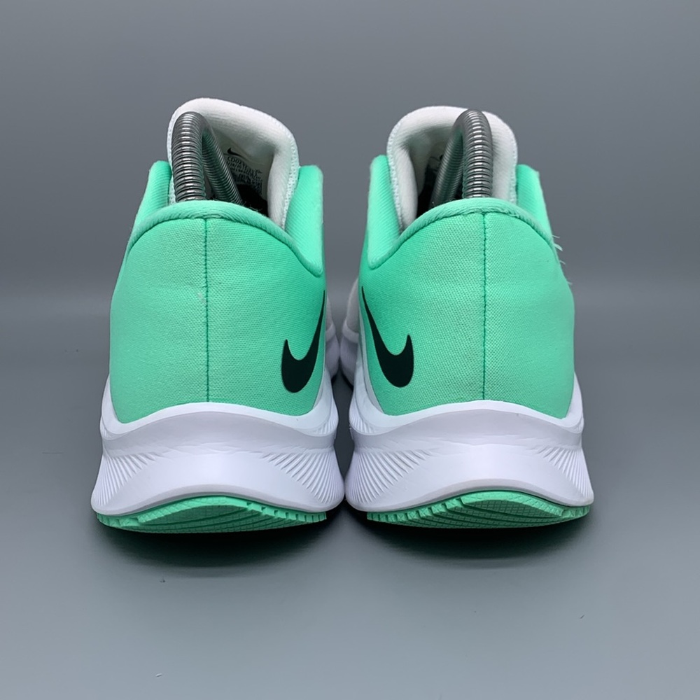 Nike Quest 3 White Green‎ Running Shoes CD0232-111 Women's Sz 8.5 - Picture 3 of 10
